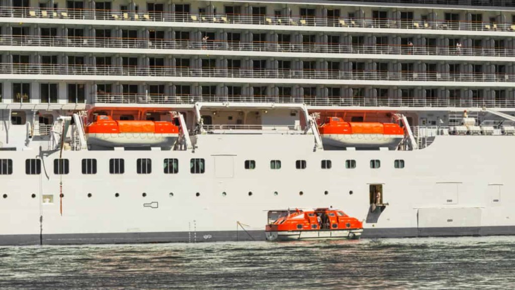 cruise ship lifeboats how are they tested