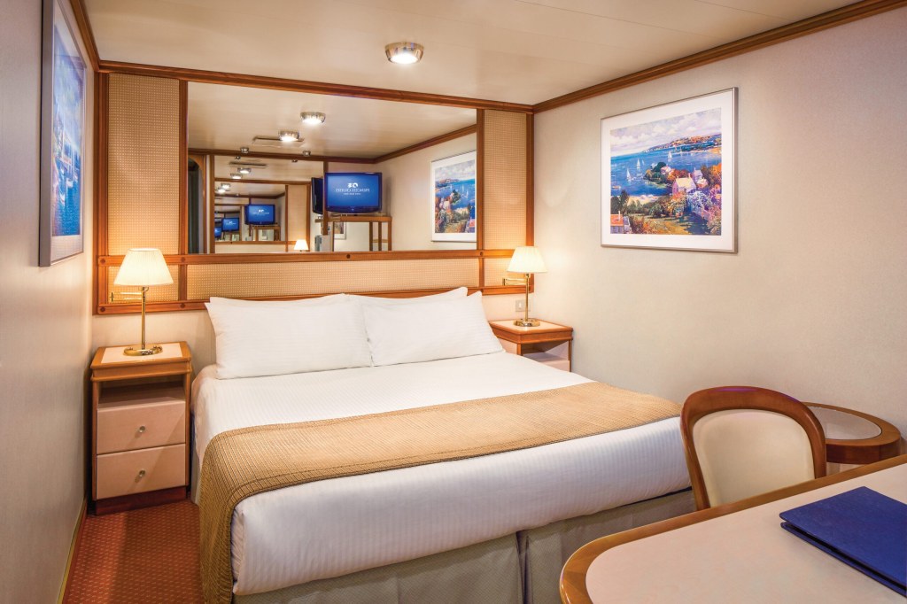 inside room cruise ship - It