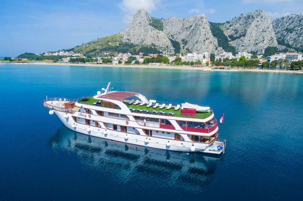 melody cruise ship - MS Melody Small Cruise Ships Premium Deluxe Vessel