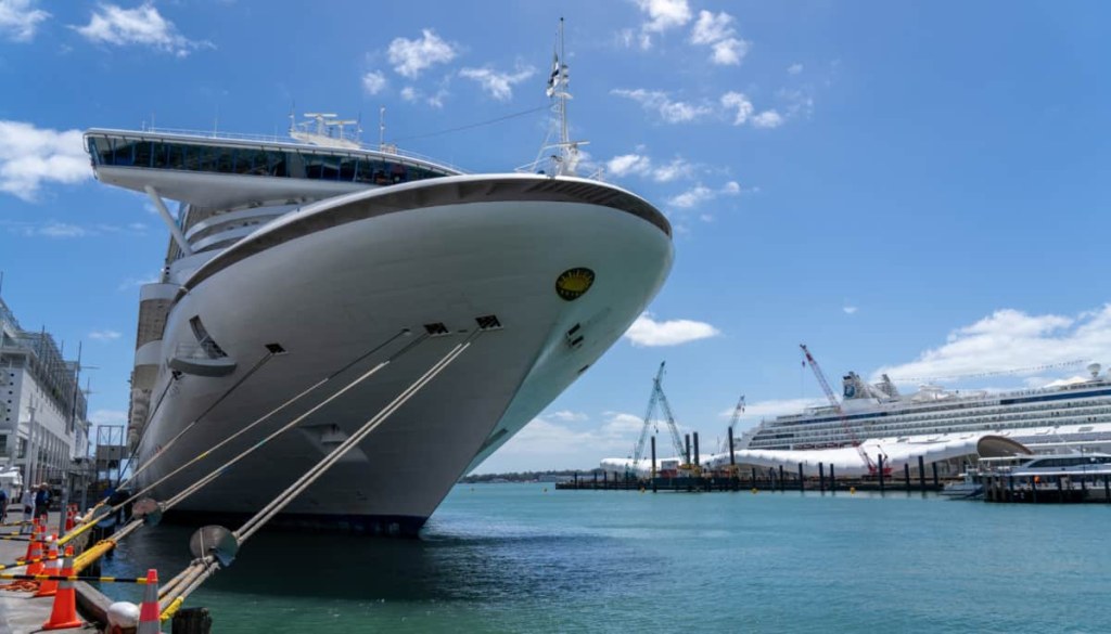 new zealand cruise ship ban - New Zealand Cruise Ban Lifted After More Than Two Years