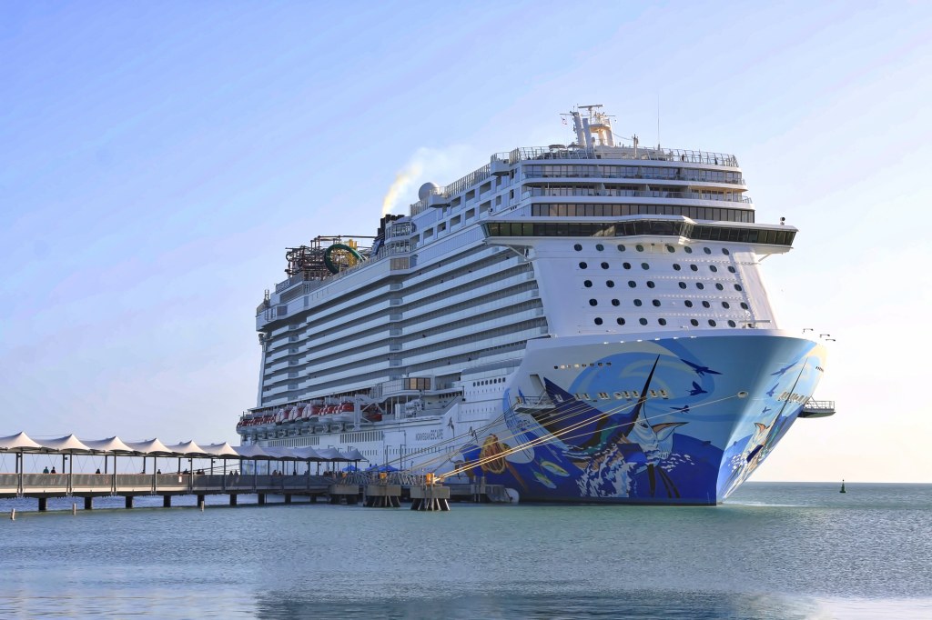 biggest ncl cruise ship - What is the biggest Norwegian Cruise Line ship?  Cruise