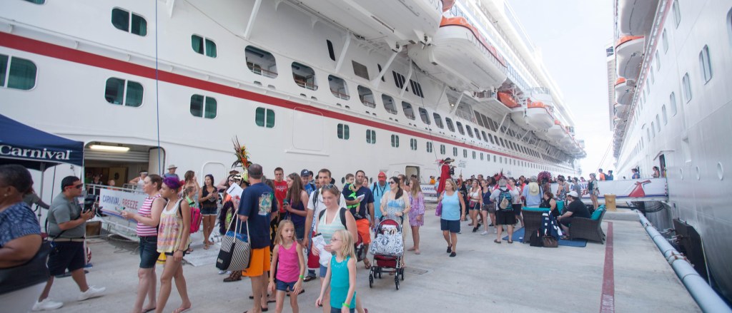 disembarking a cruise ship - What to Expect on a Cruise: How to Disembark the Ship