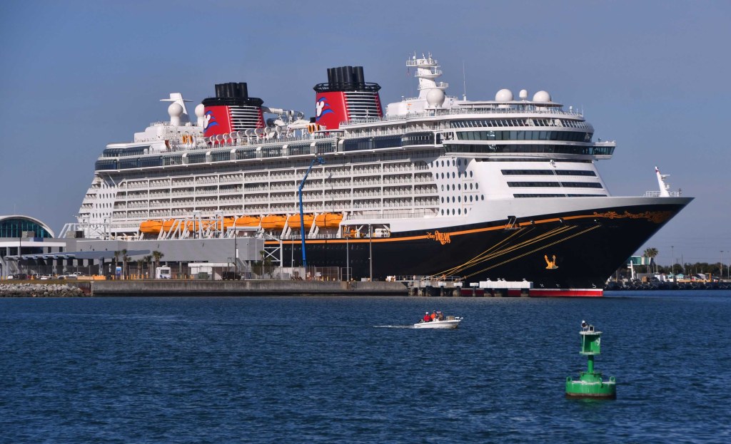 sea escape cruise ship - When will cruise lines welcome passengers to the next sea escape?